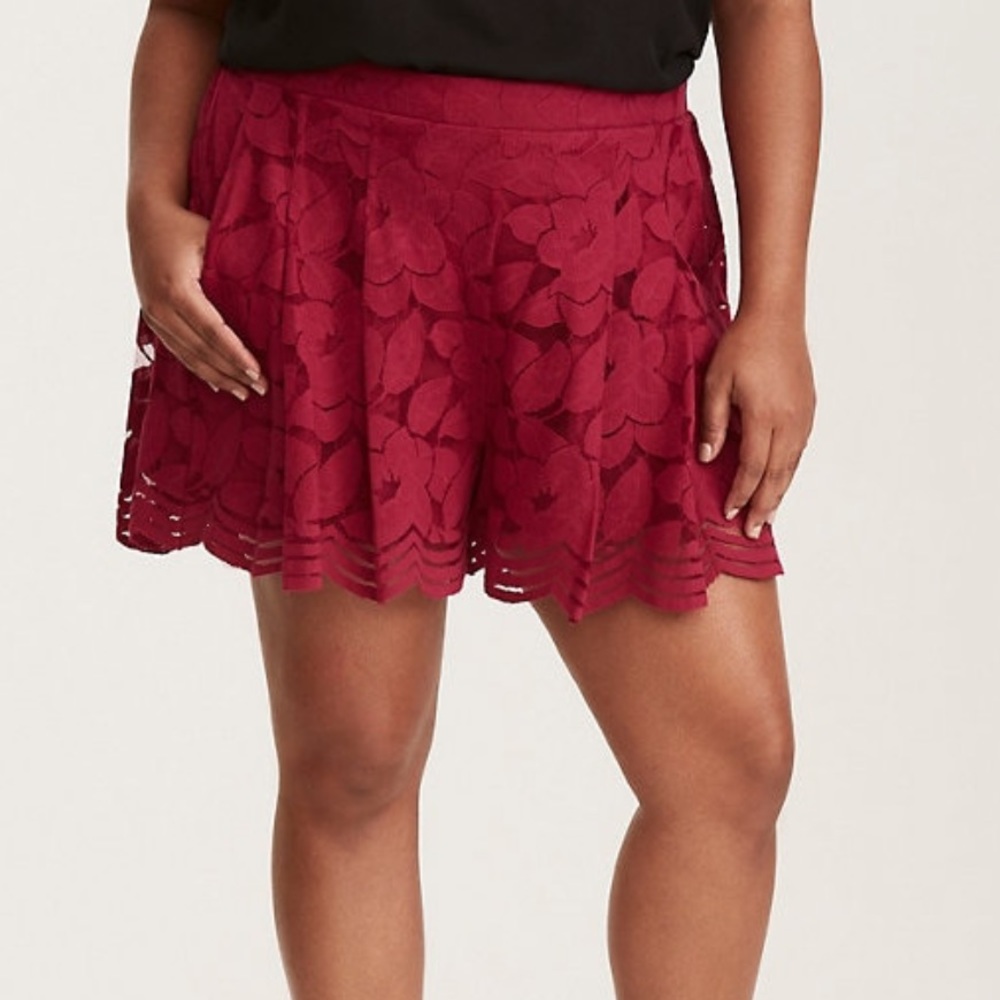 Torrid Red Floral Lace Shorts